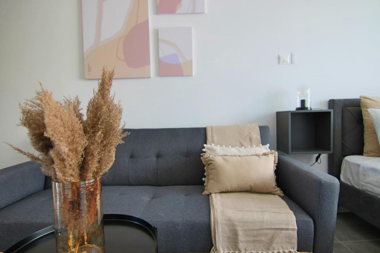 Appartement Phaedrus Living: Seaside Luxury Flat Athina 117 à Paphos Extérieur photo