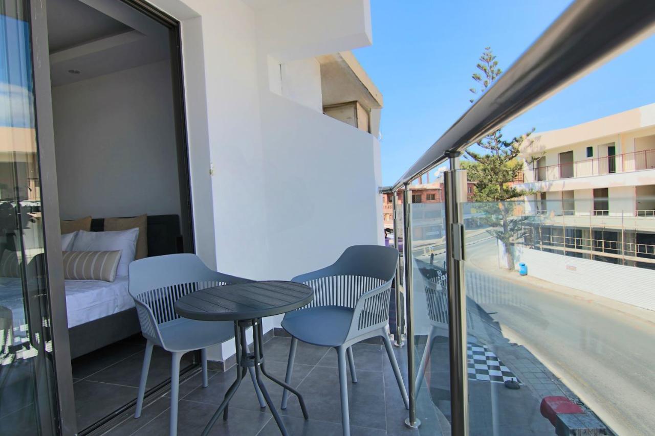 Appartement Phaedrus Living: Seaside Luxury Flat Athina 117 à Paphos Extérieur photo